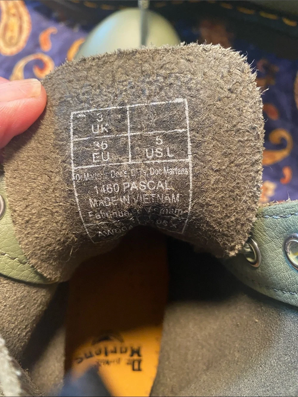 Dr Marten pascal sage green leather.